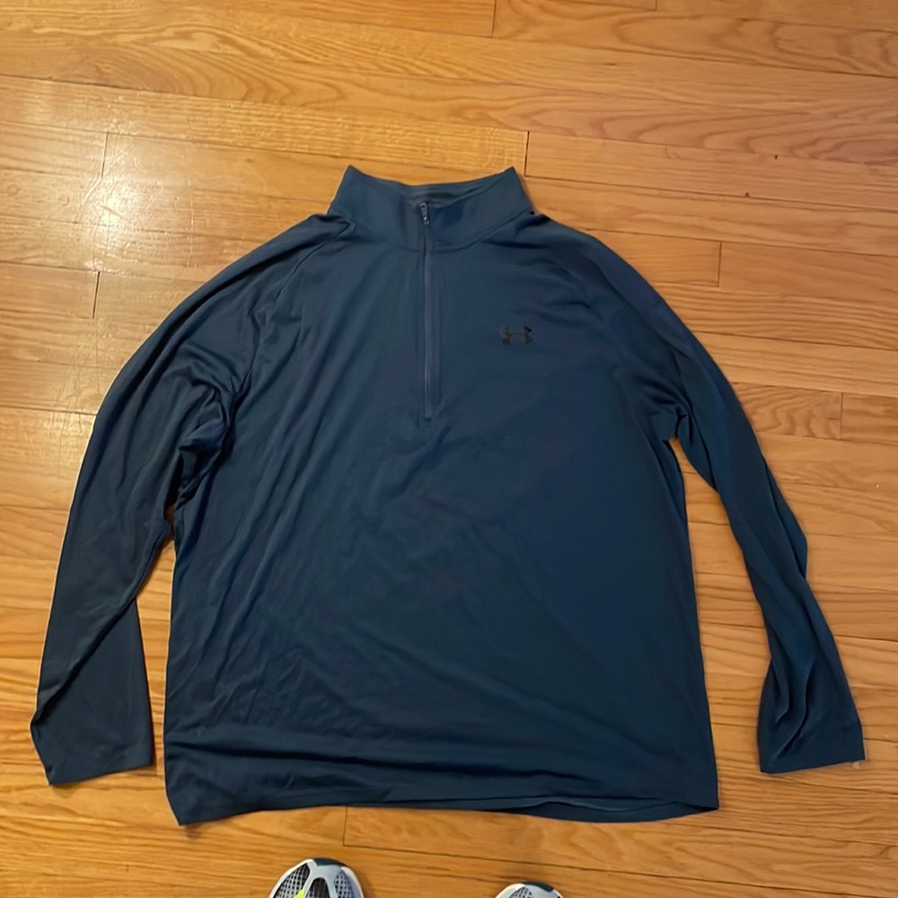 Under armor zip